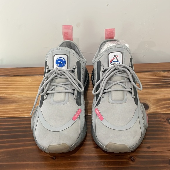 adidas Originals X NASA NMD R1 Spectoo Sneaker Grey Rose Pink Womens Size 6.5 - Picture 2 of 12